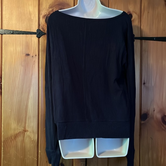 Gap Boat Neck Ribbed Long Sleeve Tee - Picture 4 of 5